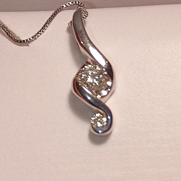 Helzberg Lucina Diamond Necklace with 1/5 Carat Total Weight - Picture 6 of 11